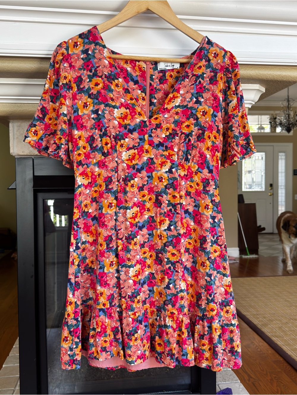 Sadie & Sage Boutique Pink Floral Mini Dress Ruffle Sleeve V neck Summer Floral